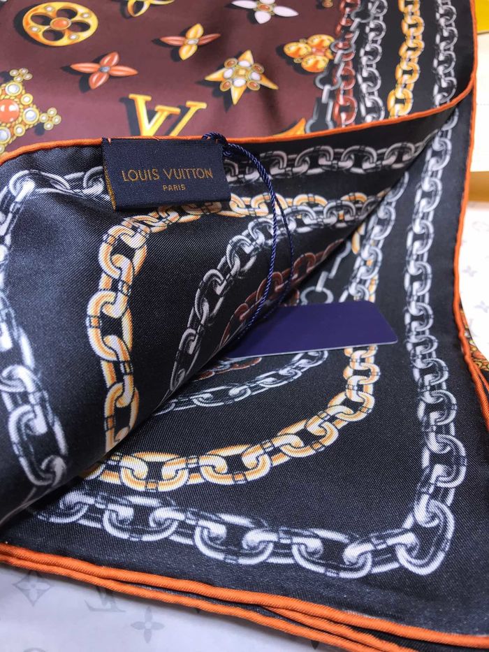 Louis Vuitton Scarf LVS00118